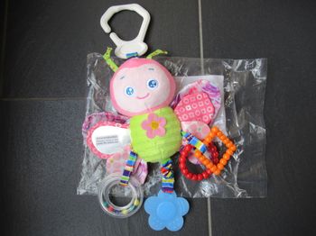 Hochet / mobile à suspendre papillon pour bébé neuf