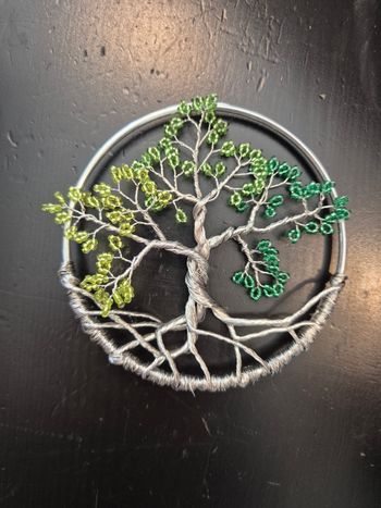 Arbre de vie dégradé de vert