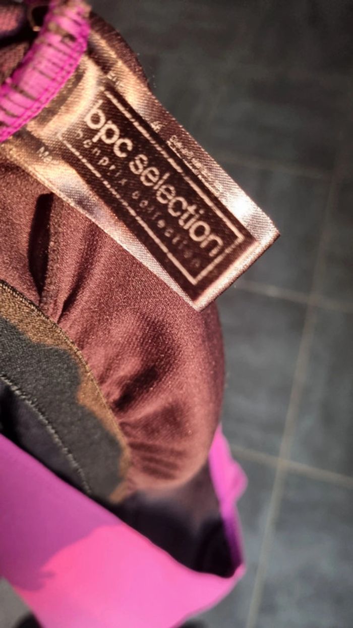 Maillot 1 pièce 46 XXXL cache et soutien bidou - photo numéro 5