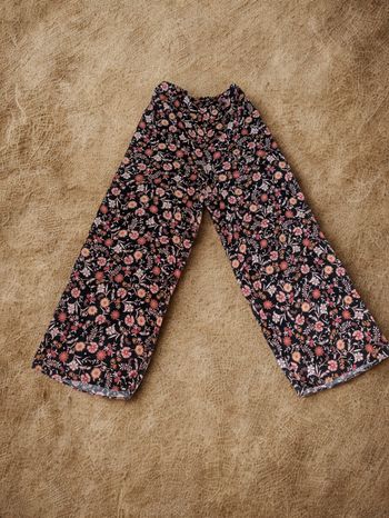 Pantalon évasé fleuri