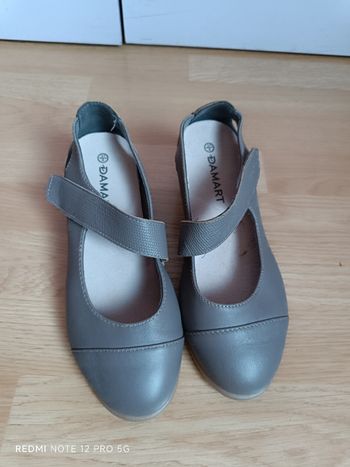 Ballerines beige/grise Damart p.37 neuves