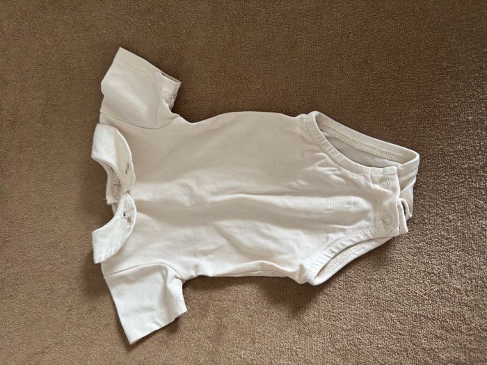 Ensemble bébé fille 1 mois - photo numéro 2