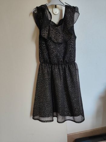 Robe 6 ans noir et doré