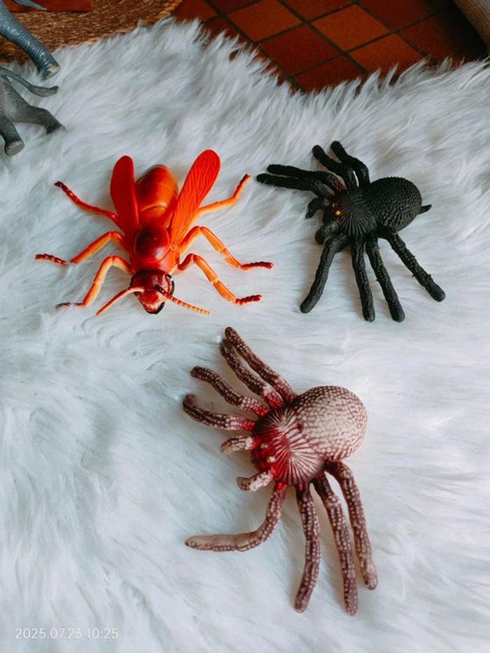 Lot de 13 Animaux - photo numéro 2