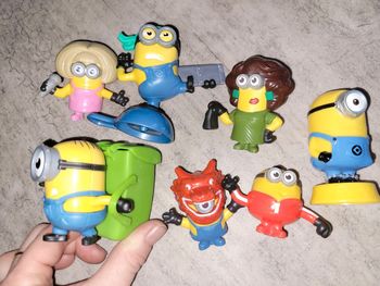 Lot 7 minions