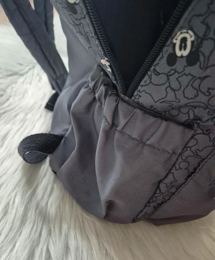 Sac a dos Mickey - photo numéro 3