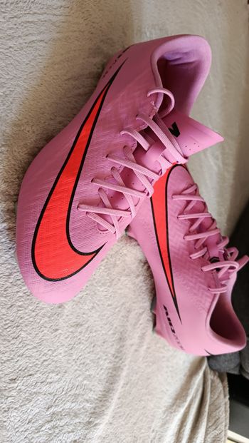 Chaussure de foot nike