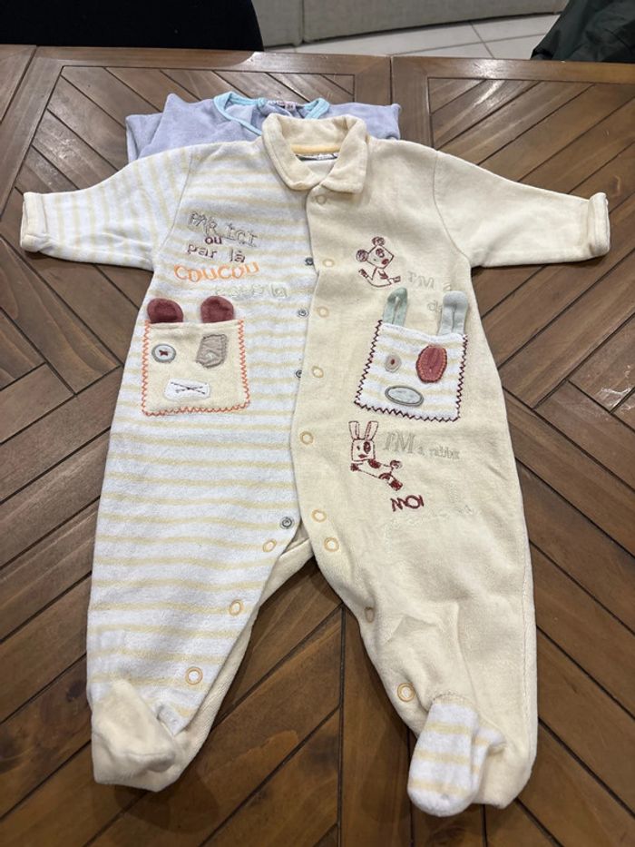 Lot 4 pyjamas 3 mois - photo numéro 4