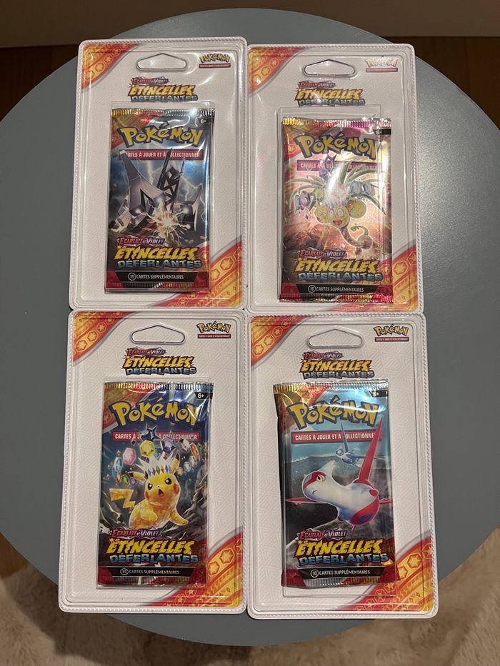 Artset Boosters Pokémon Étincelles Déferlantes EV 8