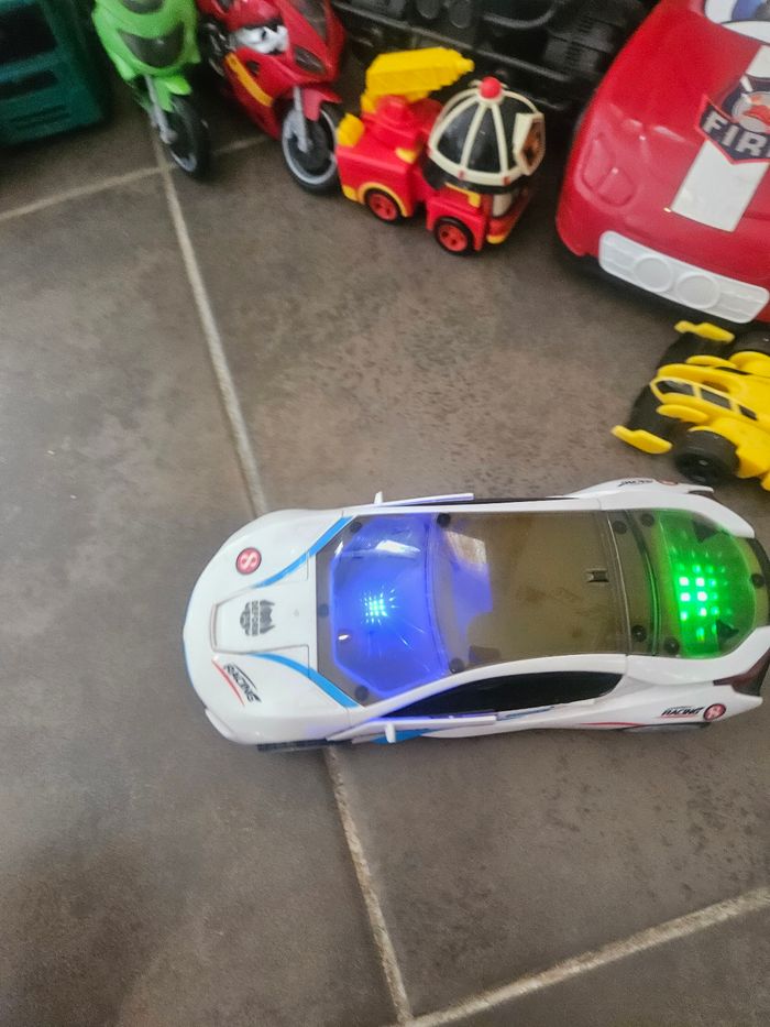 Gros lot de voitures et motos - photo numéro 5