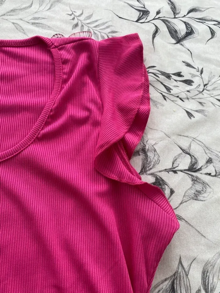 Teeshirt débardeur rose vif fuschia neuf - photo numéro 4