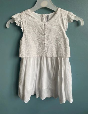 Robe blanche de cérémonie pour mariage ou baptême