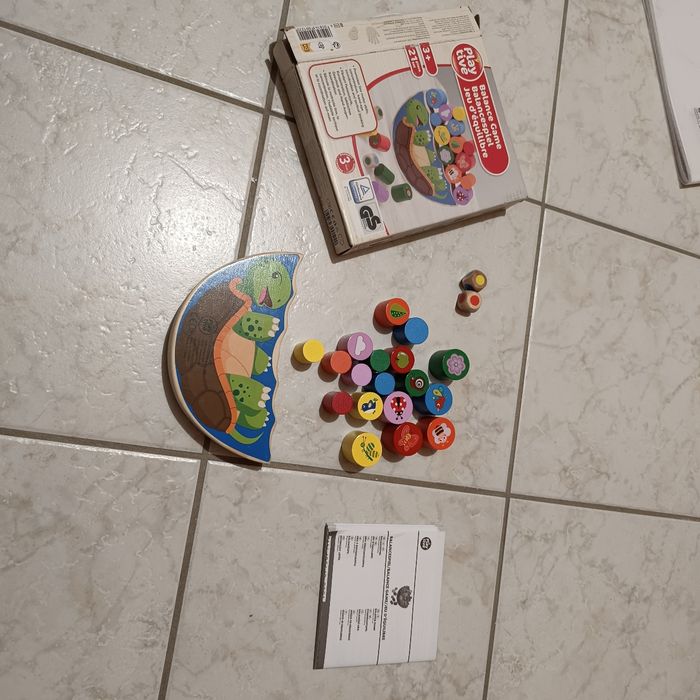 Jeu d'équilibre en bois - photo numéro 2