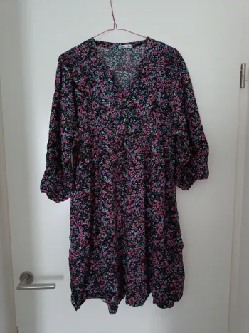 Robe Gémo grossesse fleurs violettes maternité 40