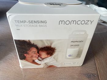 Tire-lait momcozy M5 et accessoires