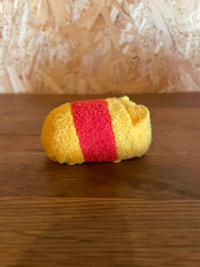 Tsum Tsum officiel Disney Store Winnie L’ourson - photo numéro 3
