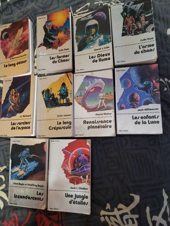Livres de poche science fiction