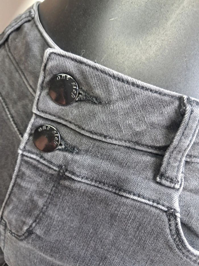 One step jean T.36 en tbe - photo numéro 3