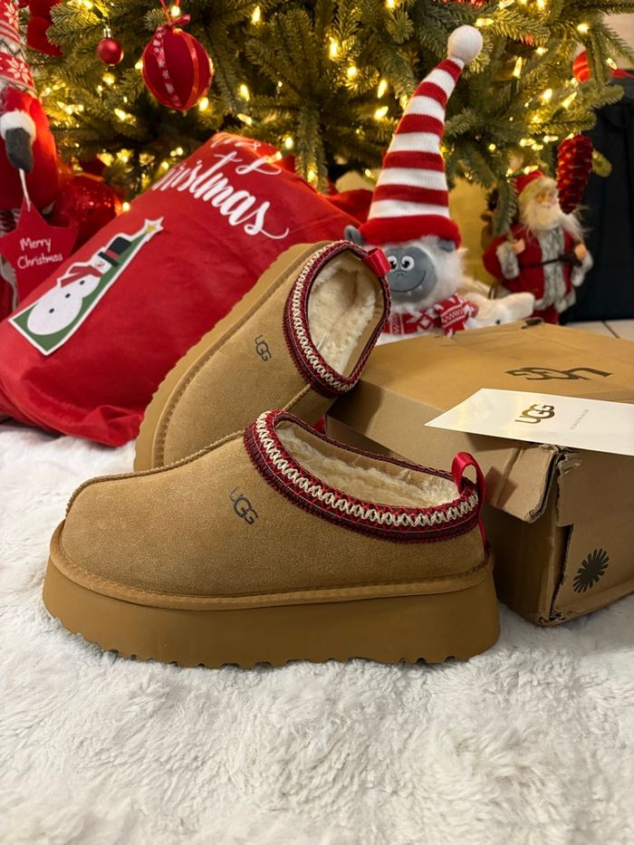 Ugg Tazz marron clair neuves - photo numéro 4