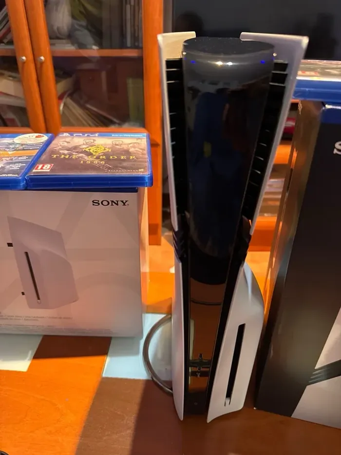 Console PS5 Pro - photo numéro 4