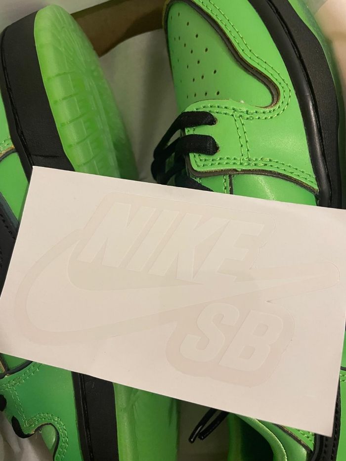 Dunk SB low super nana verte .Neuf. - photo numéro 8