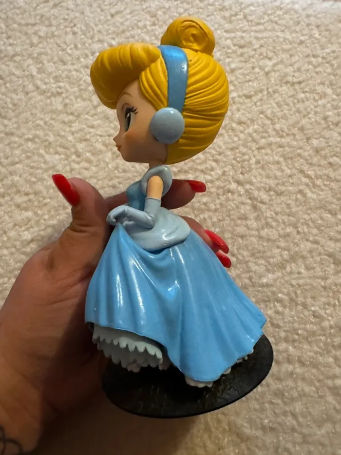 Figurine cendrillon - photo numéro 3