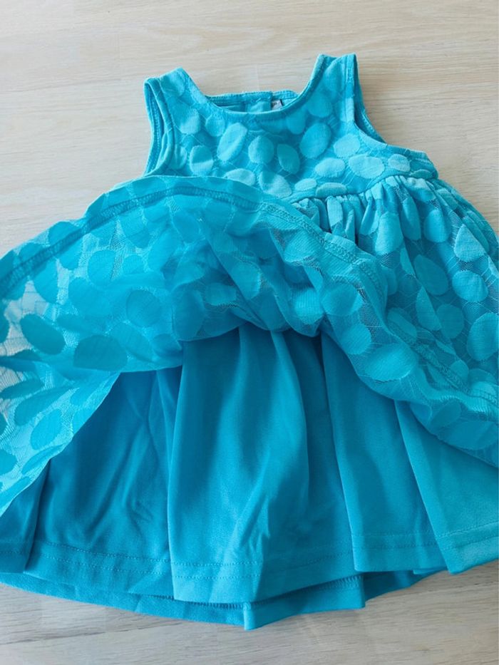 Robe 6 mois - photo numéro 3