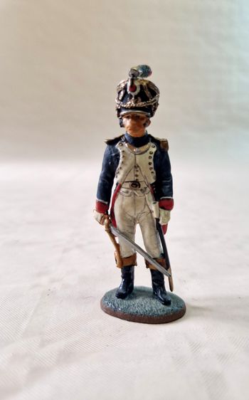 Figurine en plomb,  peinte à la main  , Del prado  , off tirailleur ,chasseur jeune garde ,1810