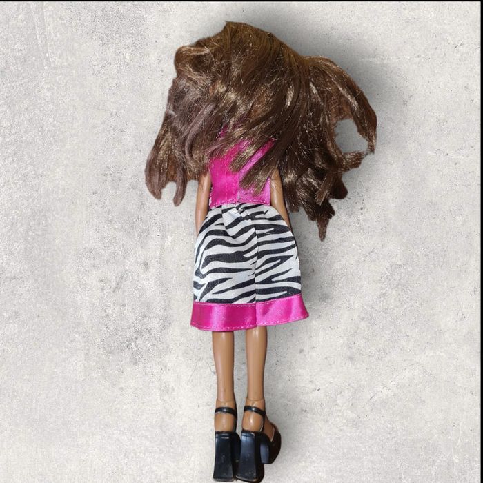 Bratz Yasmin 2001 - photo numéro 3