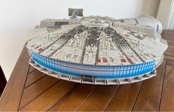 Millennium Falcon 2008 Hasbro Legacy Collection Star Wars - très bon état - photo numéro 10