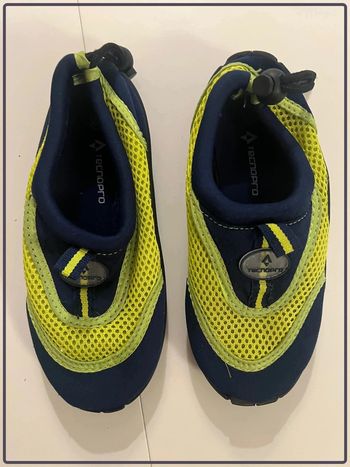 Chaussons d eau enfant taille 29 surf plage chaussures activités nautiques