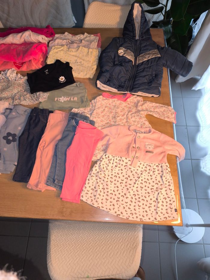 Lit vêtement bébé fille 6 mois - photo numéro 2