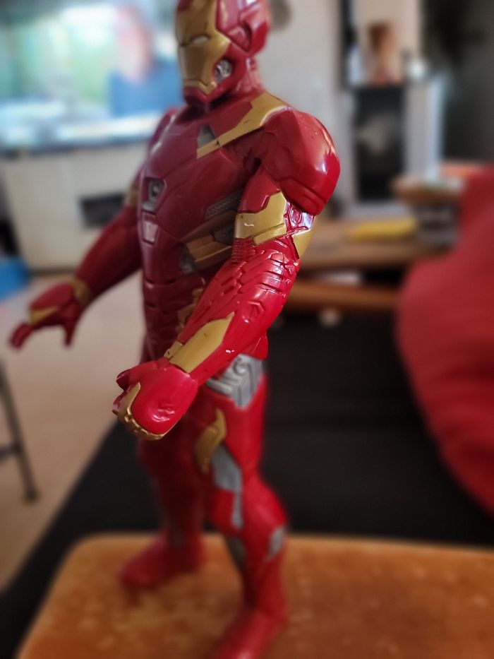 Figurine Avenger ironman electronique - photo numéro 4