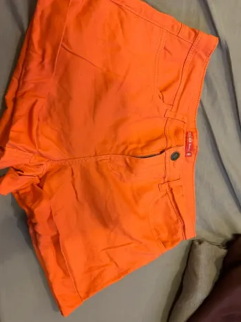 Short corail Tisaia