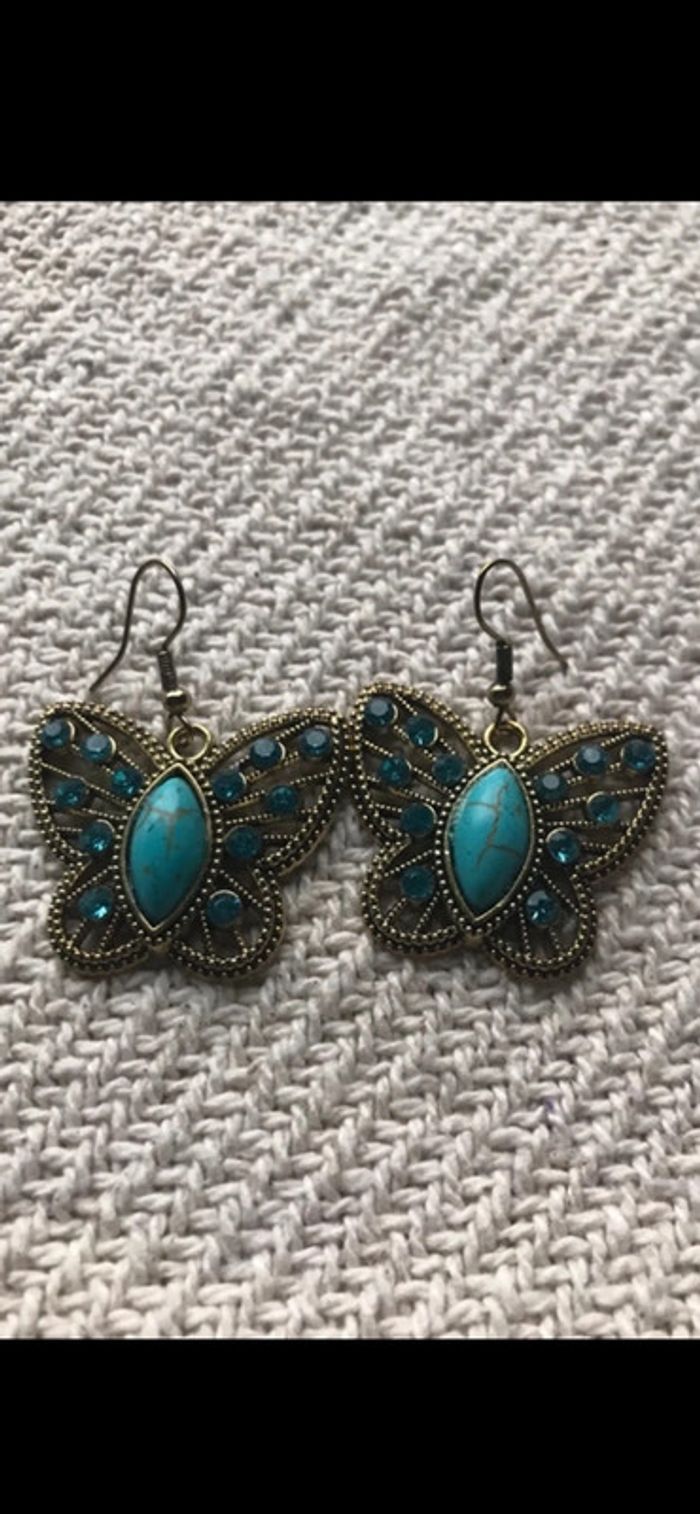 Magnifique paire de boucles d’oreilles papillons avec strass et turquoise - photo numéro 12