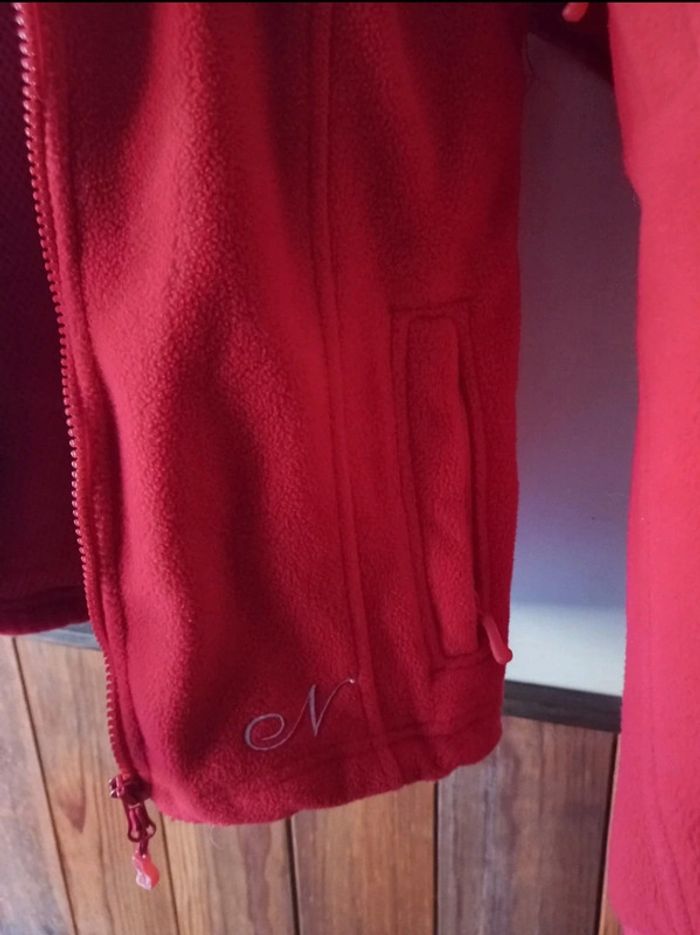 Veste polaire rouge 10ans - photo numéro 4