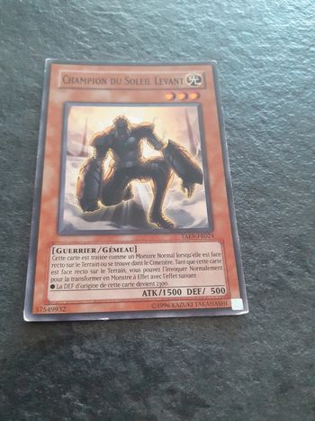Carte Yu-Gi-Oh ! Champion du Soleil levant TAEV-FR024