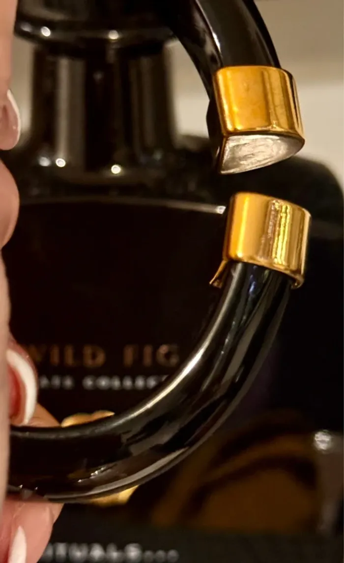 Jonc qui s’ouvre taille M habaha Paris résine noire et or - photo numéro 4