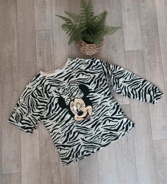 Tee-shirt beige noir fille Zara Disney - photo numéro 3