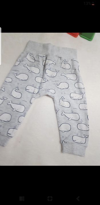 Pantalon bébé taille 12 mois
