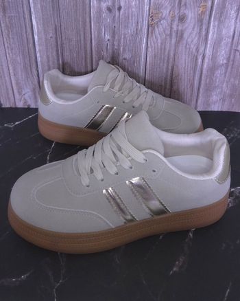 Baskets femmes beige tendances - Taille 40 - NEUVES 🌟