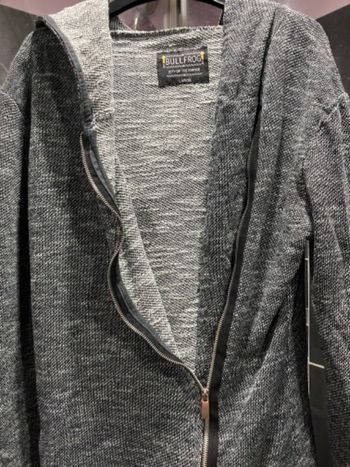 Gilet gris