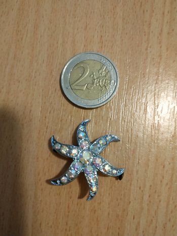 Broche étoile vintage ancienne avec strass