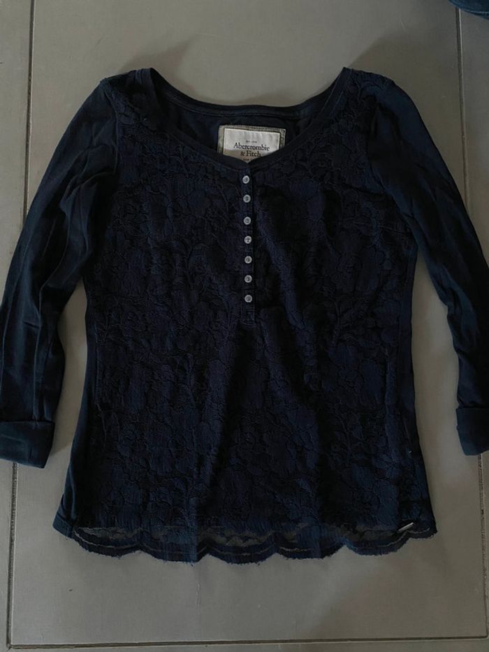 Tee shirt manches longues Abercrombie & Fitch marine à dentelle taille XS - photo numéro 11