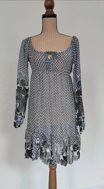 15 € Tunique vintage taille 36