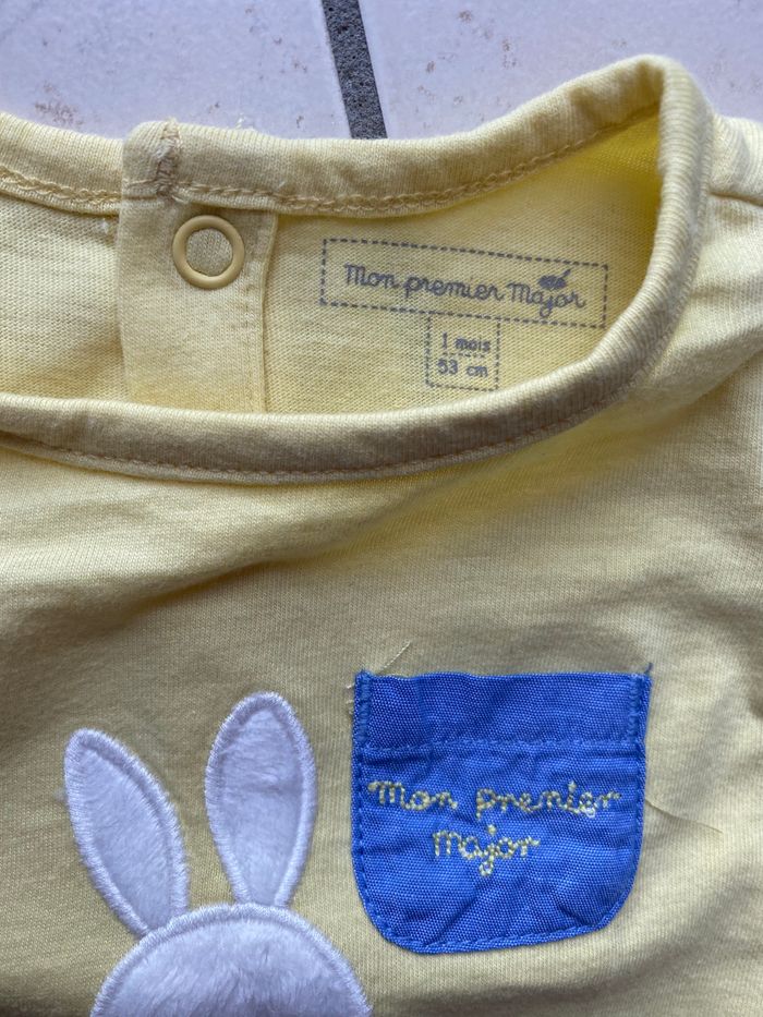 T-shirt  1 mois - photo numéro 5
