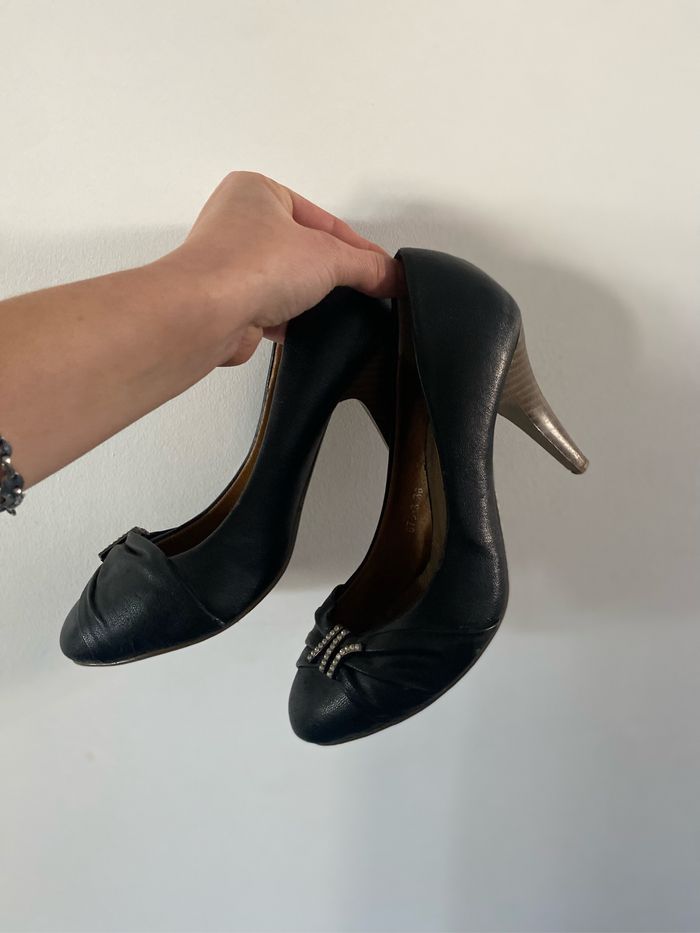 Escarpins noir et bois