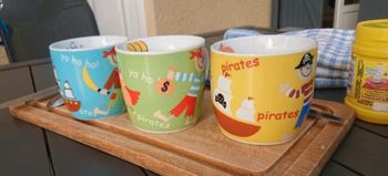 Ensemble tasses thème pirates