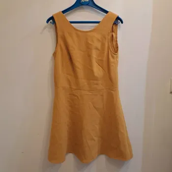 Robe courte jaune