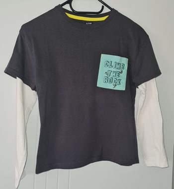 Joli Tee-Shirt Gris - T. 10 ans